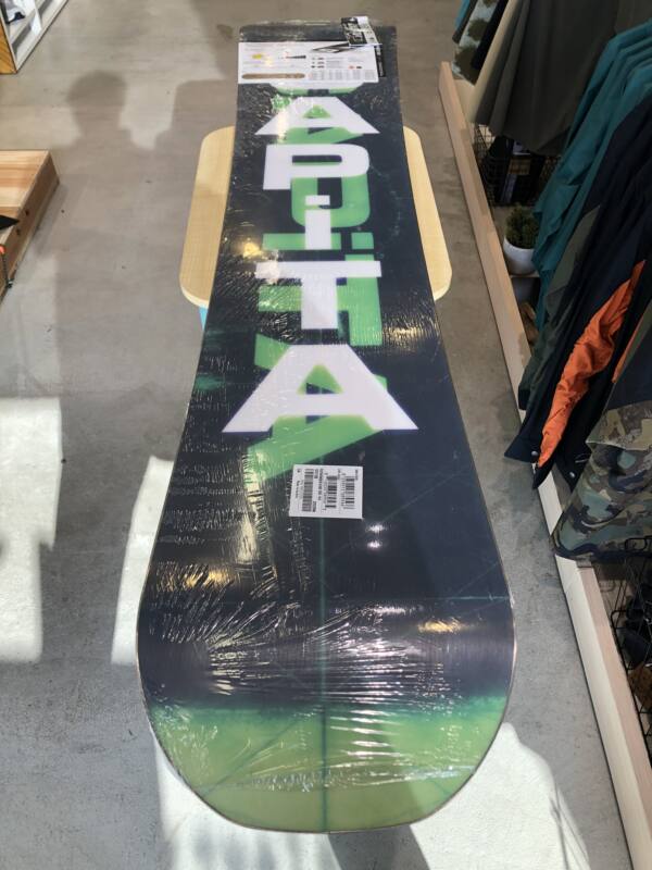 21-22【CAPITA】PATHFINDER | ムラサキスポーツの中古スノーボード専門 ...