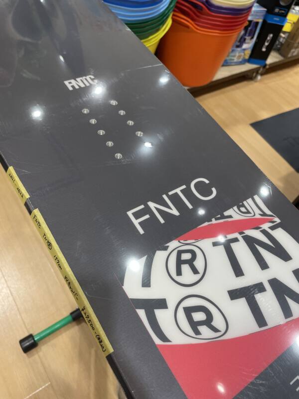 21-22 【FNTC】 TNT R 157cm 1 | ムラサキスポーツの中古スノーボード専門サイト
