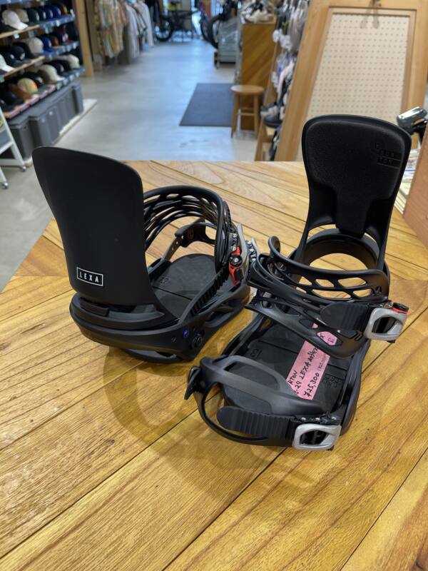 23-24 【BURTON】LEXA Re:Flex Sサイズ | ムラサキスポーツの中古スノーボード専門サイト