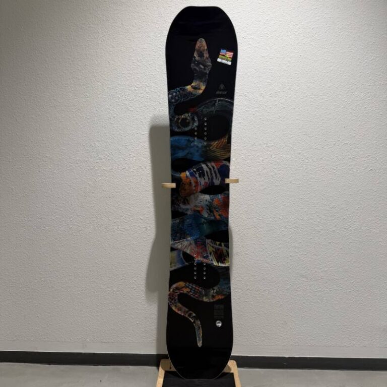 25-26【LIBTECH】T.RICE PRO 153cm | ムラサキスポーツの中古