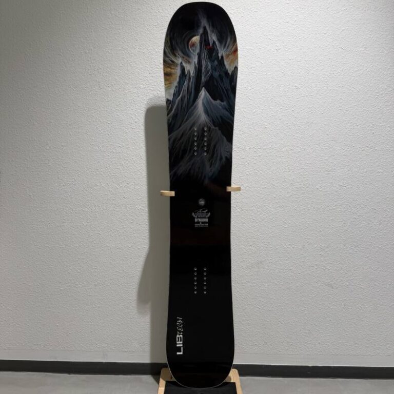 LIB TECH ダイナモ　156 2526モデル 25-26【LIBTECH】DYNAMO ② 156cm | ムラサキスポーツの中古
