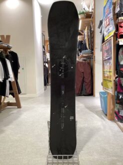 スノーボード BURTON familyTree TownHero 152 BURTON】FamilyTree HomeTownHero 152 | ムラサキスポーツの中古