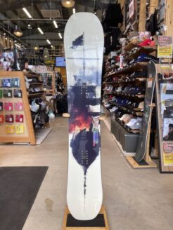 軽井沢店の商品リスト | ムラサキスポーツの中古スノーボード専門サイト