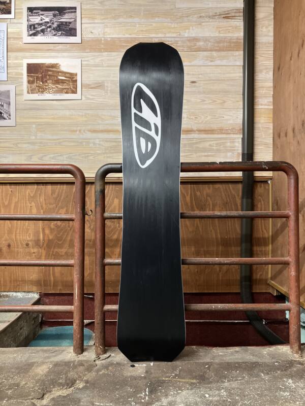 24-25 LIB TECH ORCA 156 ⑯ 】 | ムラサキスポーツの中古スノーボード