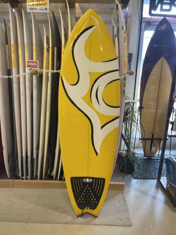 ロバートオーガスト ロングボード 9'5 - メルカリ