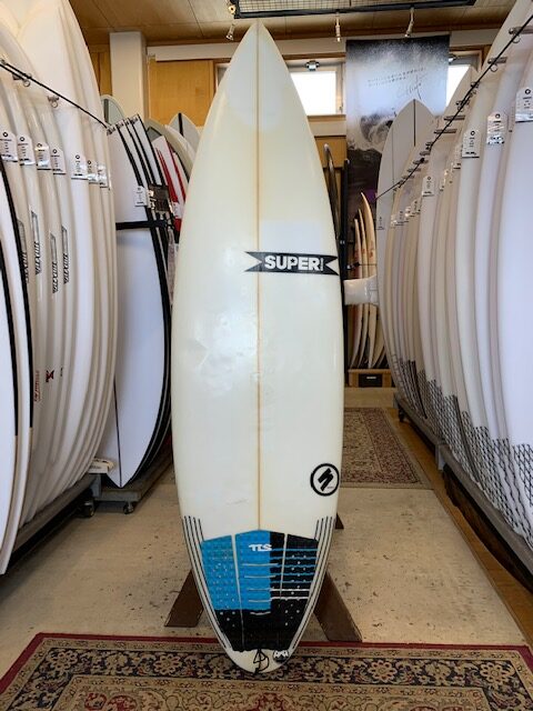 SUPER BRAND】TOY MOD 5'8″ | ムラサキスポーツの中古バリューサーフボード