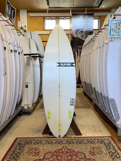 SUPER BRAND】TOY MOD 5'7″ | ムラサキスポーツの中古バリューサーフボード