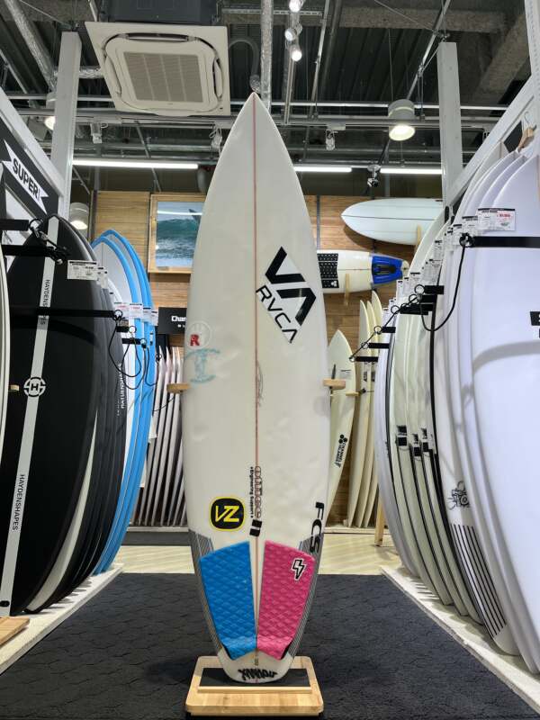 XANADO】KRATZ 6'0 | ムラサキスポーツの中古バリューサーフボード