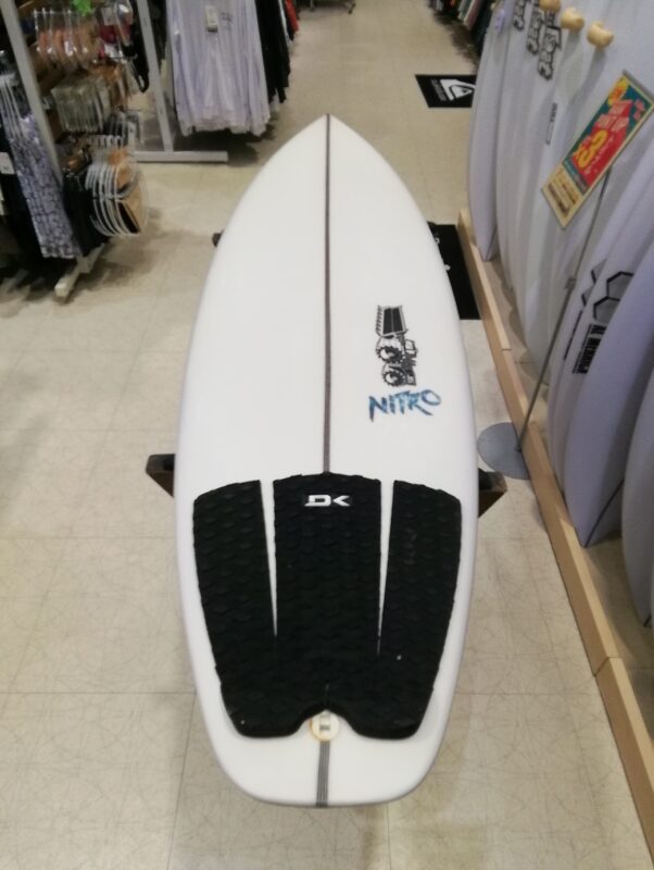 JS】NITRO 5'4″ | ムラサキスポーツの中古バリューサーフボード