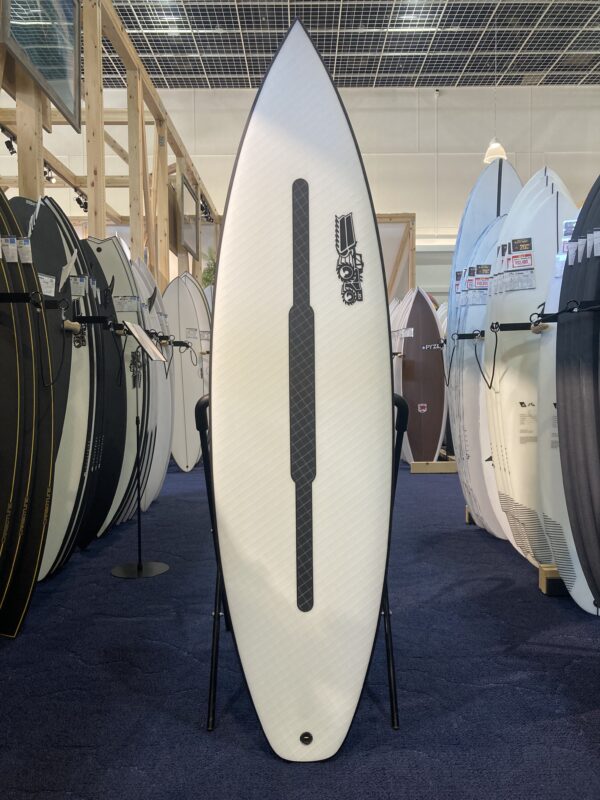 サーフボードR5moves made in Japan 5\"10 新品】サーフボード R5moves Enemy Line 5'10 Black bottom