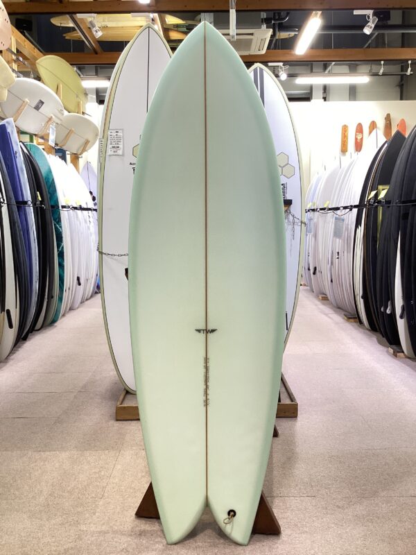 TYLER WARREN 】TWIN 5'4” | ムラサキスポーツの中古バリュー