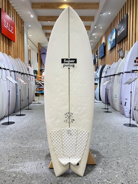 SUPERBRAND シリアルキラー サーフボード　5.5 DSC4166_1024x1024.jpg