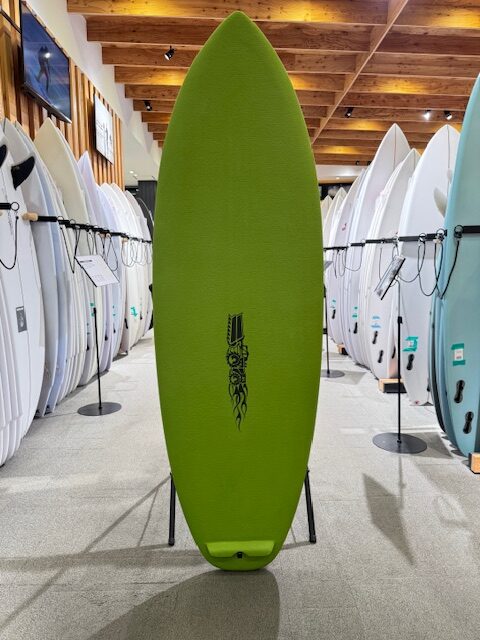 JC サーフボード フィンなし SP1584 JC hawaii FLYING FISH 中古ショートボード 5`11 (No.9629930) | 中古