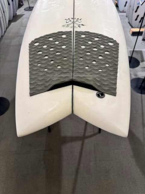 表示価格より10％OFF 1/4(日)迄】【SUPER BRAND】SERIAL KEELER 5'6