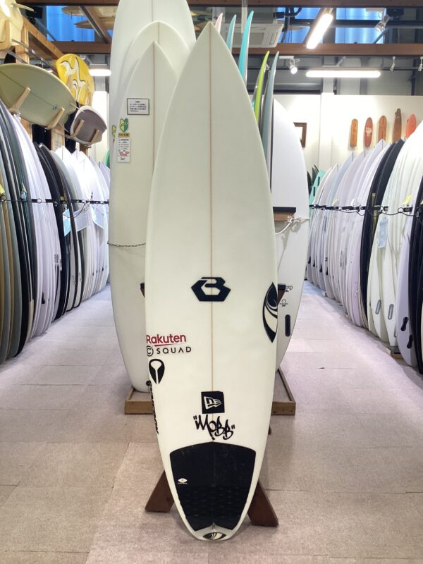 SHARP EYE】SYNERGY 5'8.5” | ムラサキスポーツの中古バリューサーフボード