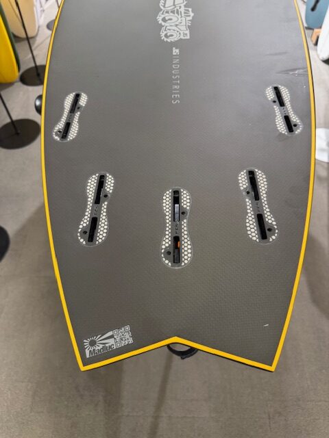 JS INDUSTRIES】SUB XERO CARBOTUNE 5'7″ | ムラサキスポーツの中古