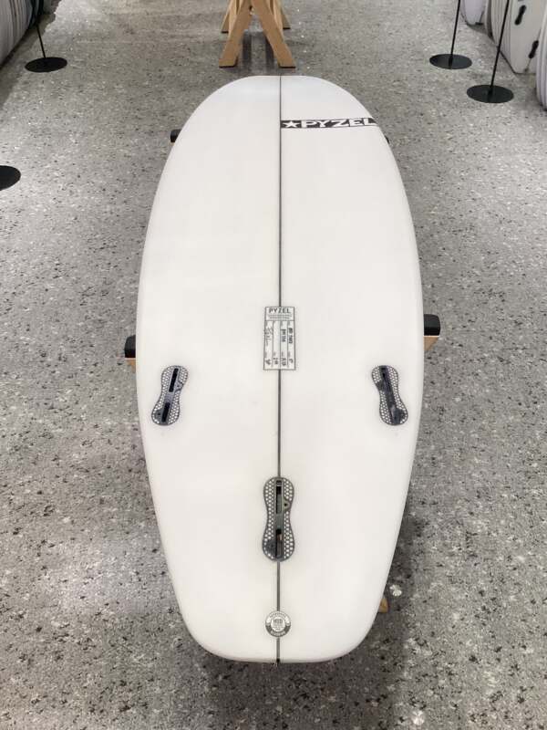 OUTLET SALE】【PYZEL】REDTIGER 5'11“ ※新品未使用 | ムラサキ