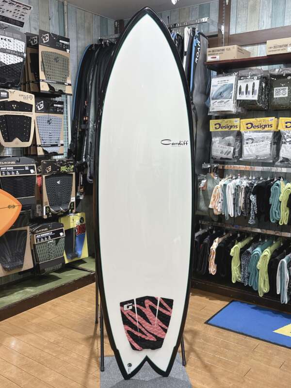 CARDIFF】SHORT FISH 6'5 | ムラサキスポーツの中古バリューサーフボード