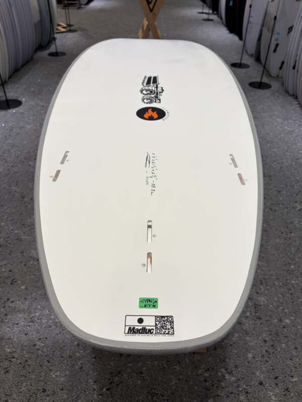 JS】FLAMEFISH SOFT 5'8 | ムラサキスポーツの中古バリューサーフボード