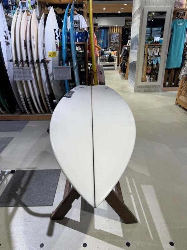 【引き取り限定】CIフィッシュ チャネルアイランド 5'10 ジャンク品 CHANNEL ISLANDS】 CI FISH 5'10” | ムラサキスポーツの中古バリュー