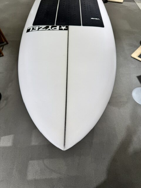 PYZEL】WHITE TIGER5'10 | ムラサキスポーツの中古バリューサーフボード