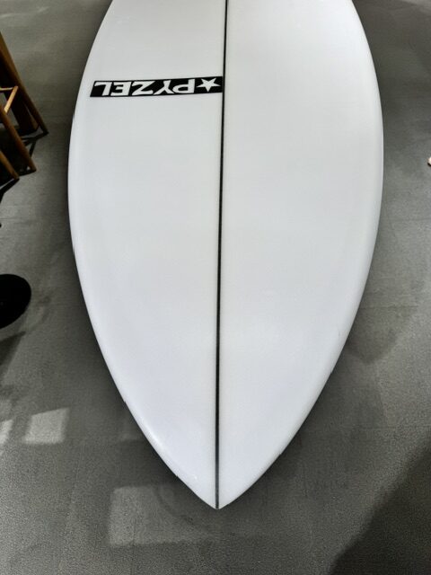 5‘5美中古サーフボード『値引き』 PYZEL】WHITE TIGER5'10 | ムラサキスポーツの中古バリューサーフボード