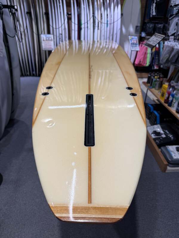 TOWN&COUNTRY】9' USED | ムラサキスポーツの中古バリューサーフボード