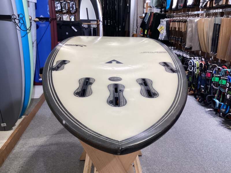 HAYDEN 】HYPTO KRYPTO 5'8 | ムラサキスポーツの中古バリューサーフボード