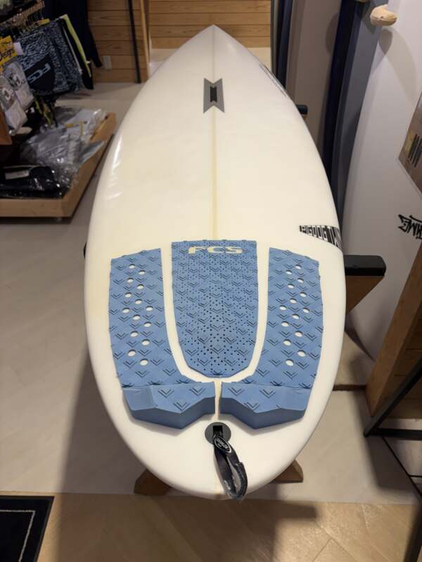 SUPERBRAND】 PIGDOG TWIN 5'8″ | ムラサキスポーツの中古バリュー