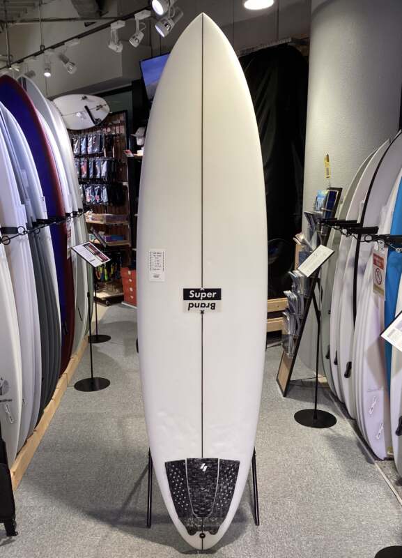 ​【手渡し限定・美品】サーフボード　　ミッドレングス 7.0（未使用カバー付） SUPER BRAND】THE MIDDY 7'0” | ムラサキスポーツの中古バリュー