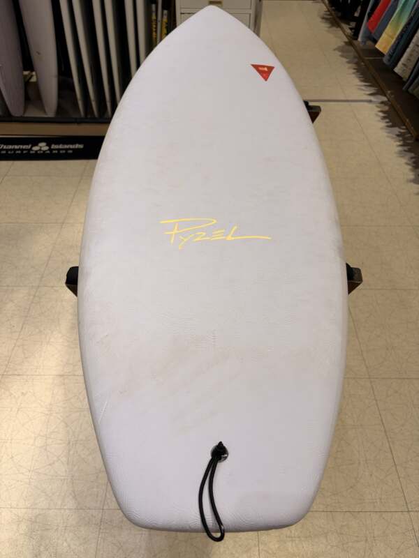 PYZEL】GLEMLIN 5'6 | ムラサキスポーツの中古バリューサーフボード