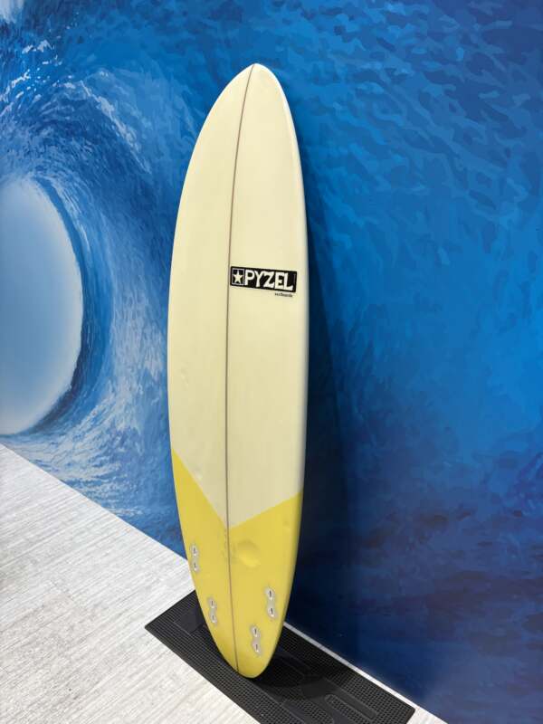 PYZEL】ショートボード 5'6 | ムラサキスポーツの中古バリューサーフボード