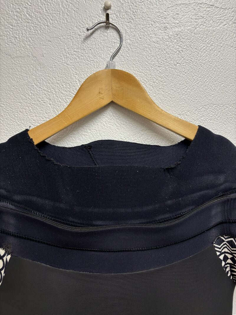 AIR TIGHT 】KID'Sセミドライスーツ 130相当 | ムラサキスポーツ