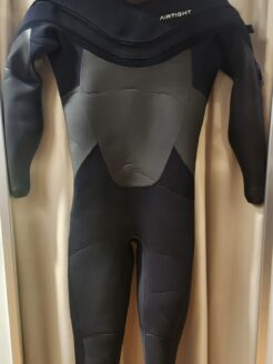 ムラサキスポーツの中古ウェットスーツ専門サイト USED MURASAKI