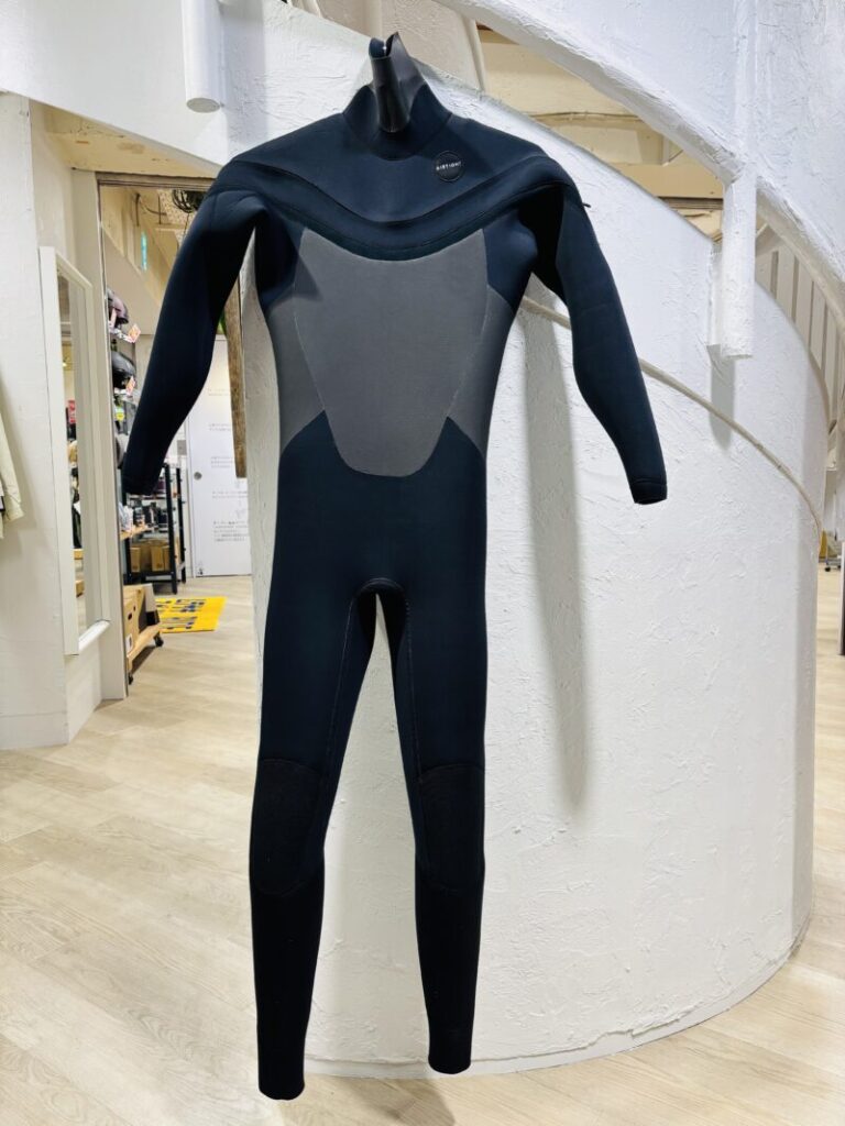 表示価格より10％OFF 1/4(日)迄】【AIRTIGHT】5×3mmセミドライスーツ