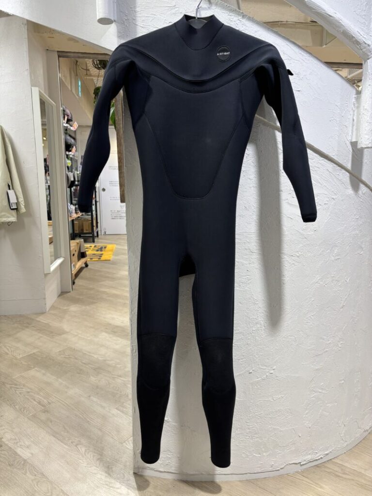 表示価格より10％OFF 1/4(日)迄】【AIRTIGHT】3×2mmジャージフルスーツ