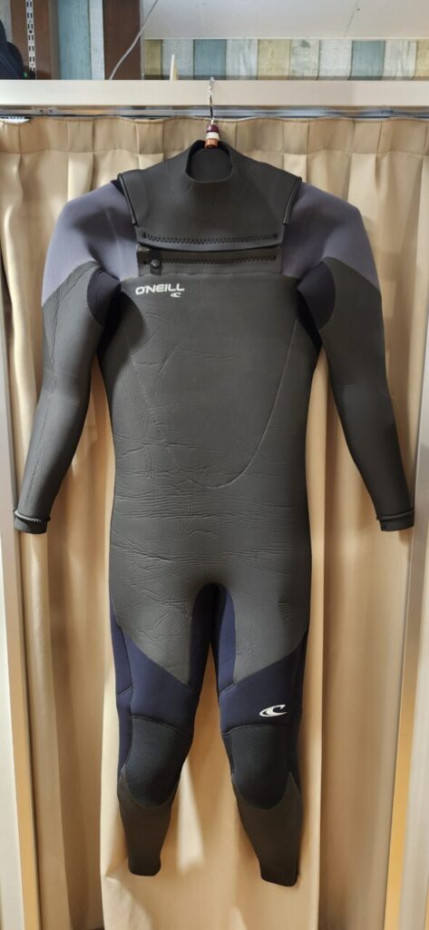 O'Neill セミドライ　フルスーツ　既成L〜XL程度 stradiy_oneill-chestsemi