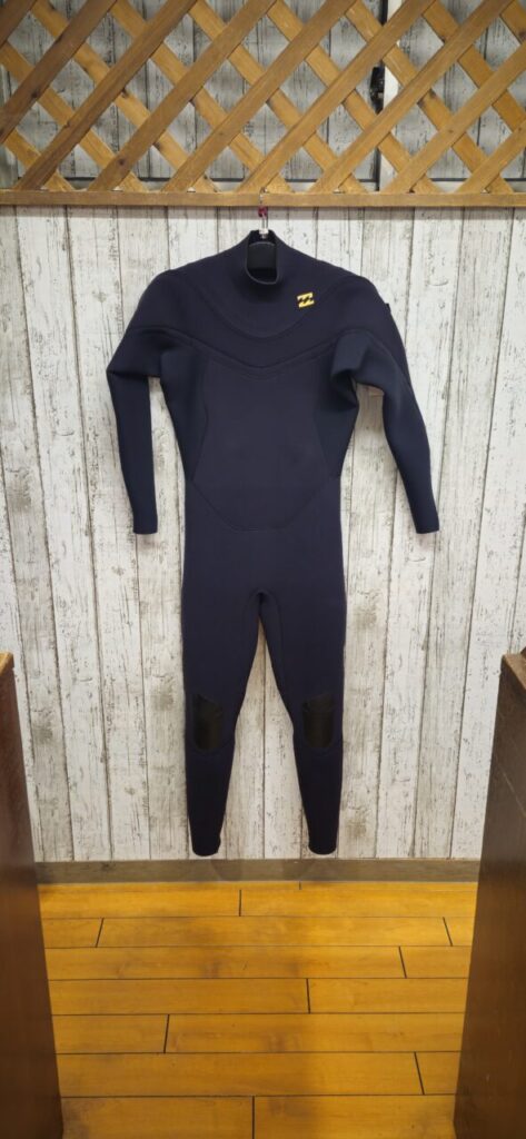 Billabong ビラボン】ウェットスーツ ジャーセミセミドライ 5×3