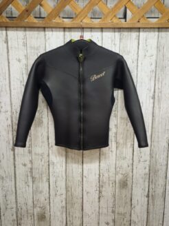 ビーウェットの商品一覧 BEWET | ムラサキスポーツの中古バリュー