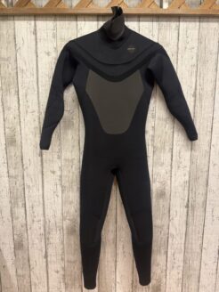 ムラサキスポーツの中古ウェットスーツ専門サイト USED MURASAKI